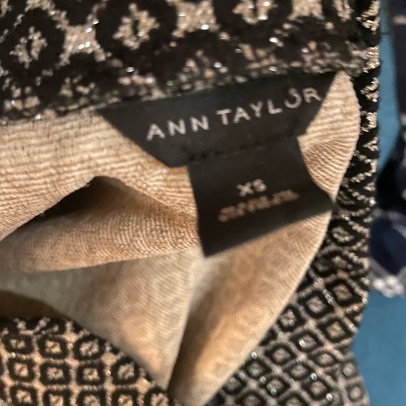 Ann Taylor Metallic Geo Jacquard Top - Picture 6 of 7